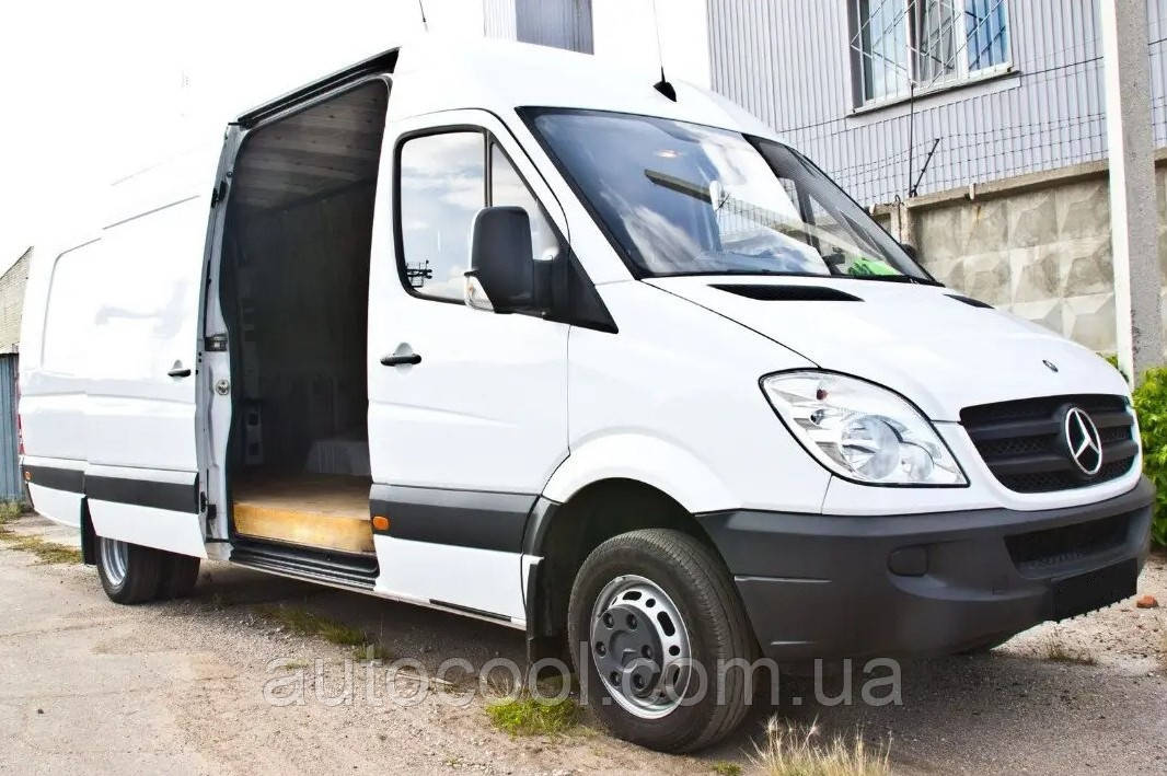 Накладка на поріг бічних дверей Mercedes-Benz Sprinter W906 2006-2013 р. в. Мерседес Спринтер, фото 1
