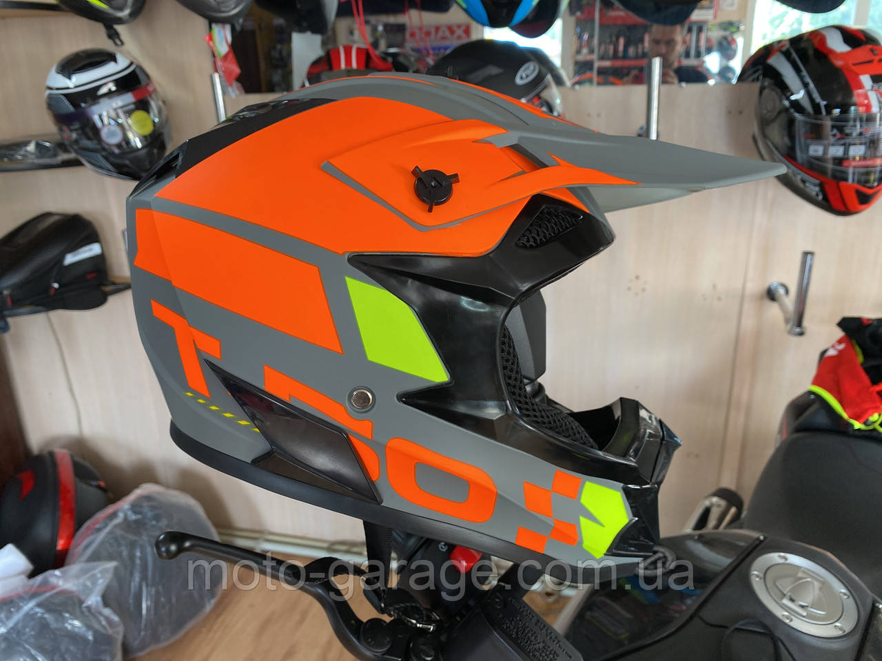 Шолом кросовий EX-806 VOX Limon мат р.S