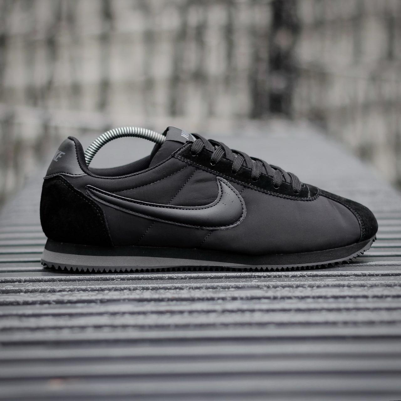 Nike cortez triple shop black nylon