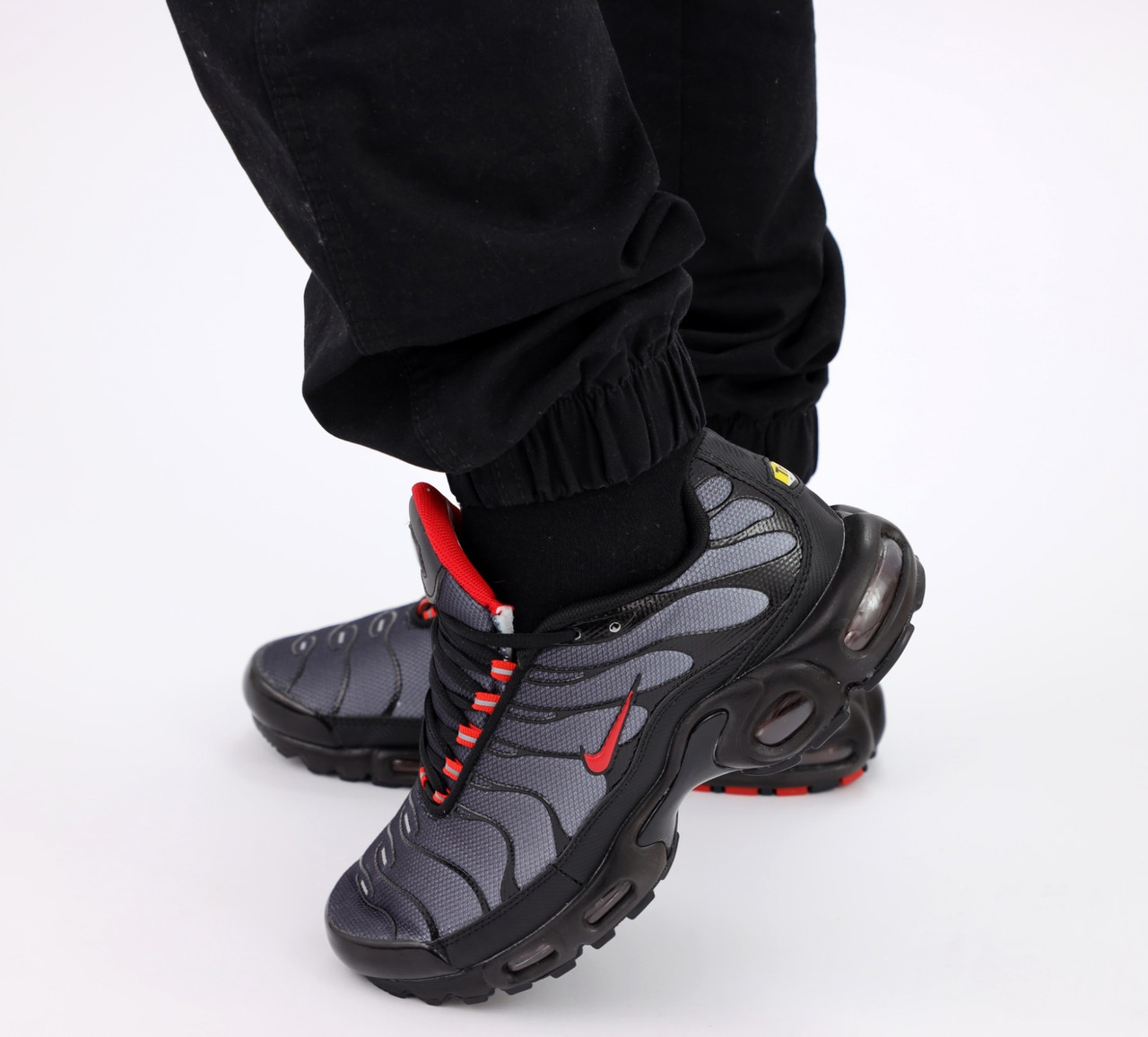 Чоловічі чорні Кросівки Nike Air Max Tn+