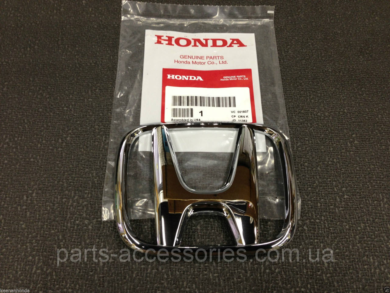 Honda Odyssey 2002-2004 Ємблема значок передній в решітку радіатора Новий Оригинал, фото 1