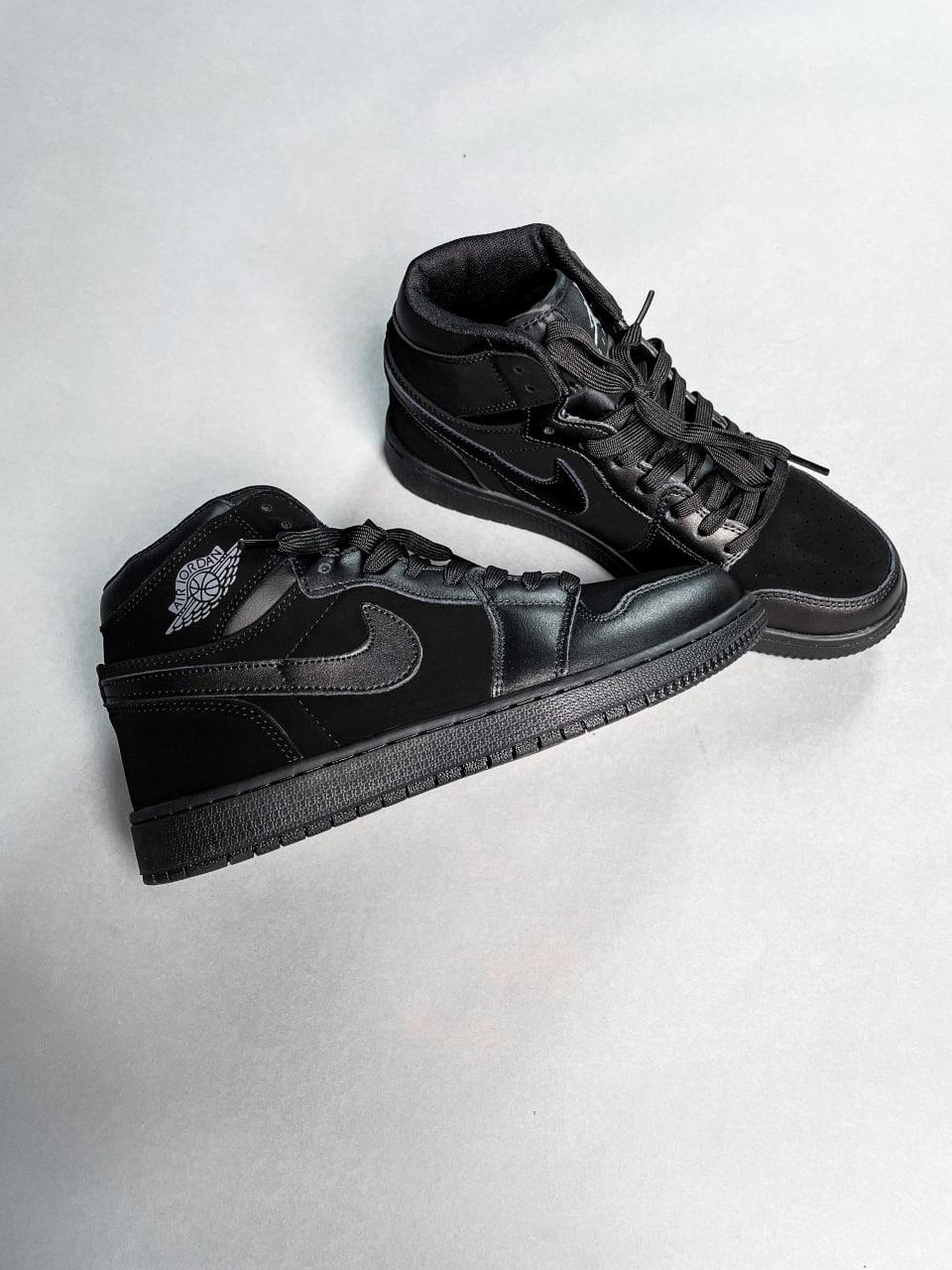 Кросівки чоловічі чорні Nike Air Jordan High 1 (07487)