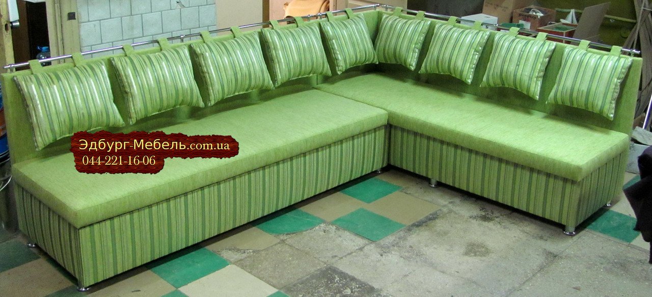 Кухонний куточок зі спальним місцем 2500х1800 мм