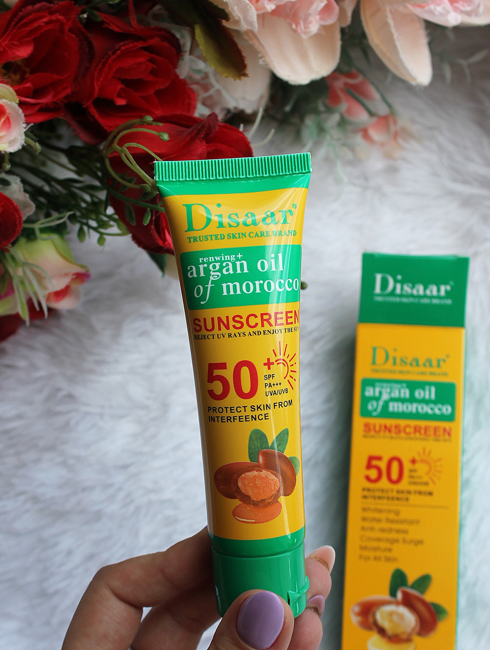 Сонцезахисний крем з SPF 50 для обличча з аграновою олією