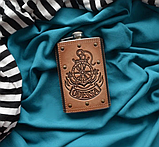 Ексклюзивна шкіряна фляга з неіржавкої сталі та натуральної шкіри "Одеса. Якір", 6 кнопок, фото 2