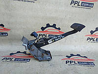 Hyundai Santa Fe II 2007-2012 педаль тормоза АКПП оригинал 93810-3k000