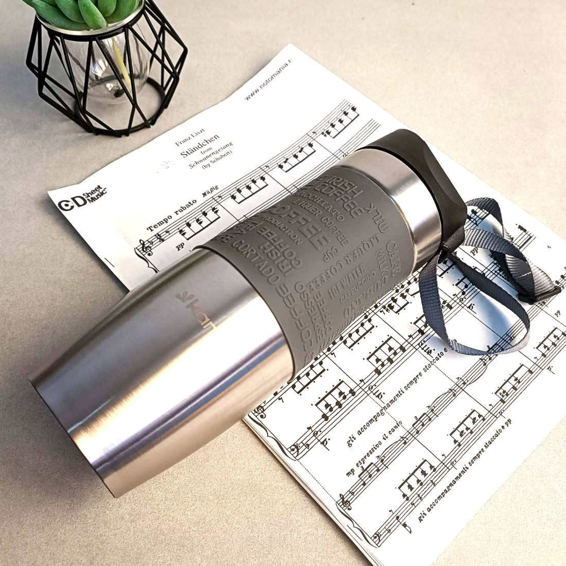 Термокружка 480 мл з нержавіючої сталі з ремінцем (кольори mix)