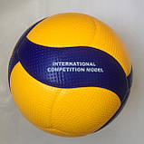 М'яч волейбольний для дітей Mikasa V400W (розмір 4), фото 3