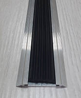 Алюминиевая накладка с резиновой антискользящей вставкой, 48 мм Без покрытия 3 м