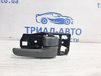 Ручка двери внутреняя передняя правая Toyota Land Cruiser 1998-2006 6920530150A0 (Арт.21605)