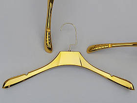 Плічка вішалки тремпеля золотого кольору з антиковзаючим ребристим плечем, довжина 39,5 см