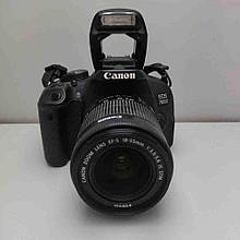 Фотоапарат Б/У Canon EOS 700D Kit