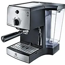 Кавоварка Electrolux EEA111 Black Silver ріжкова, еспресо