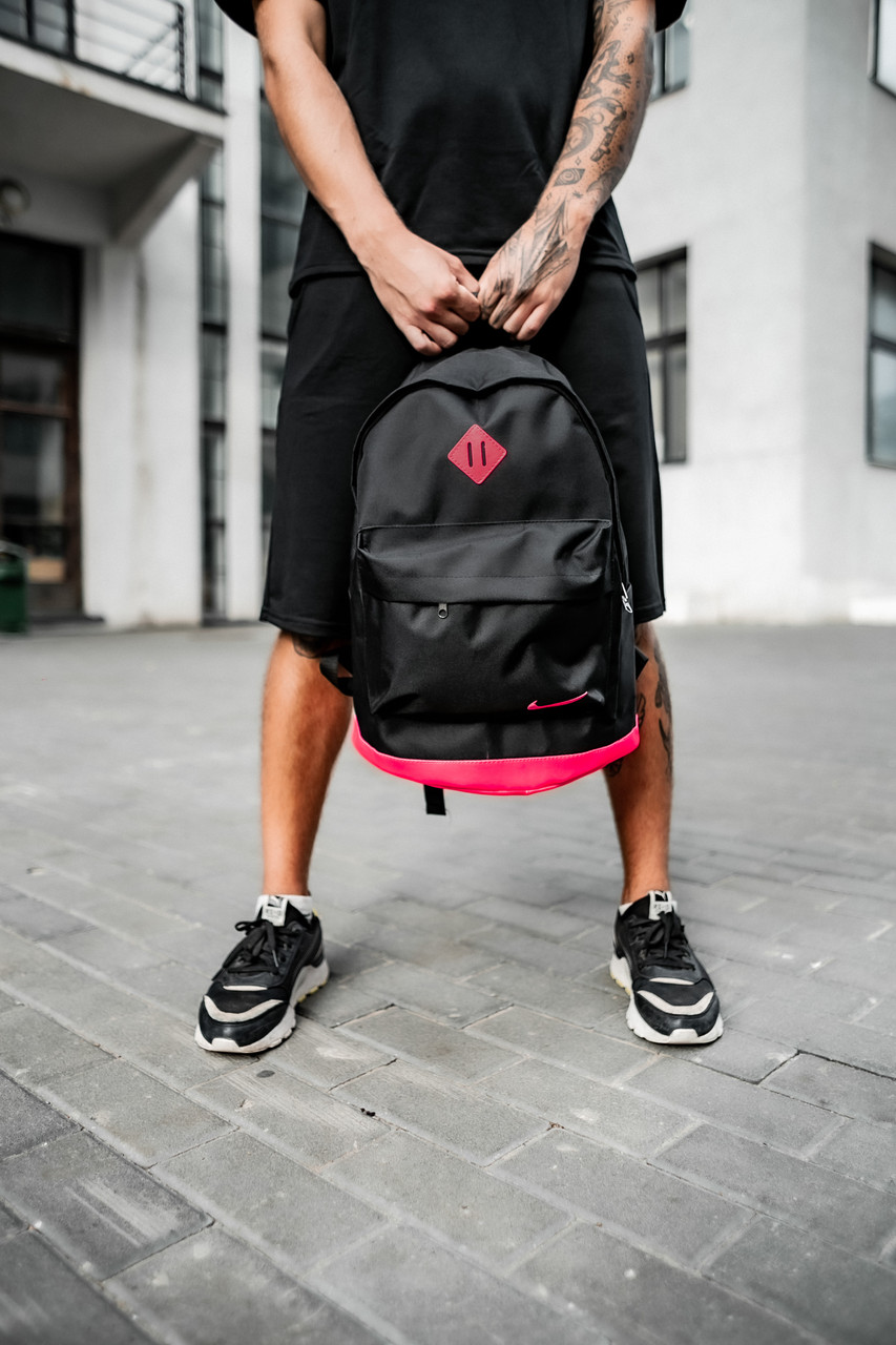 Рюкзак міський спортивний Nike молодіжний жіночий чорно-рожевий портфель стильний шкільний найк сумка