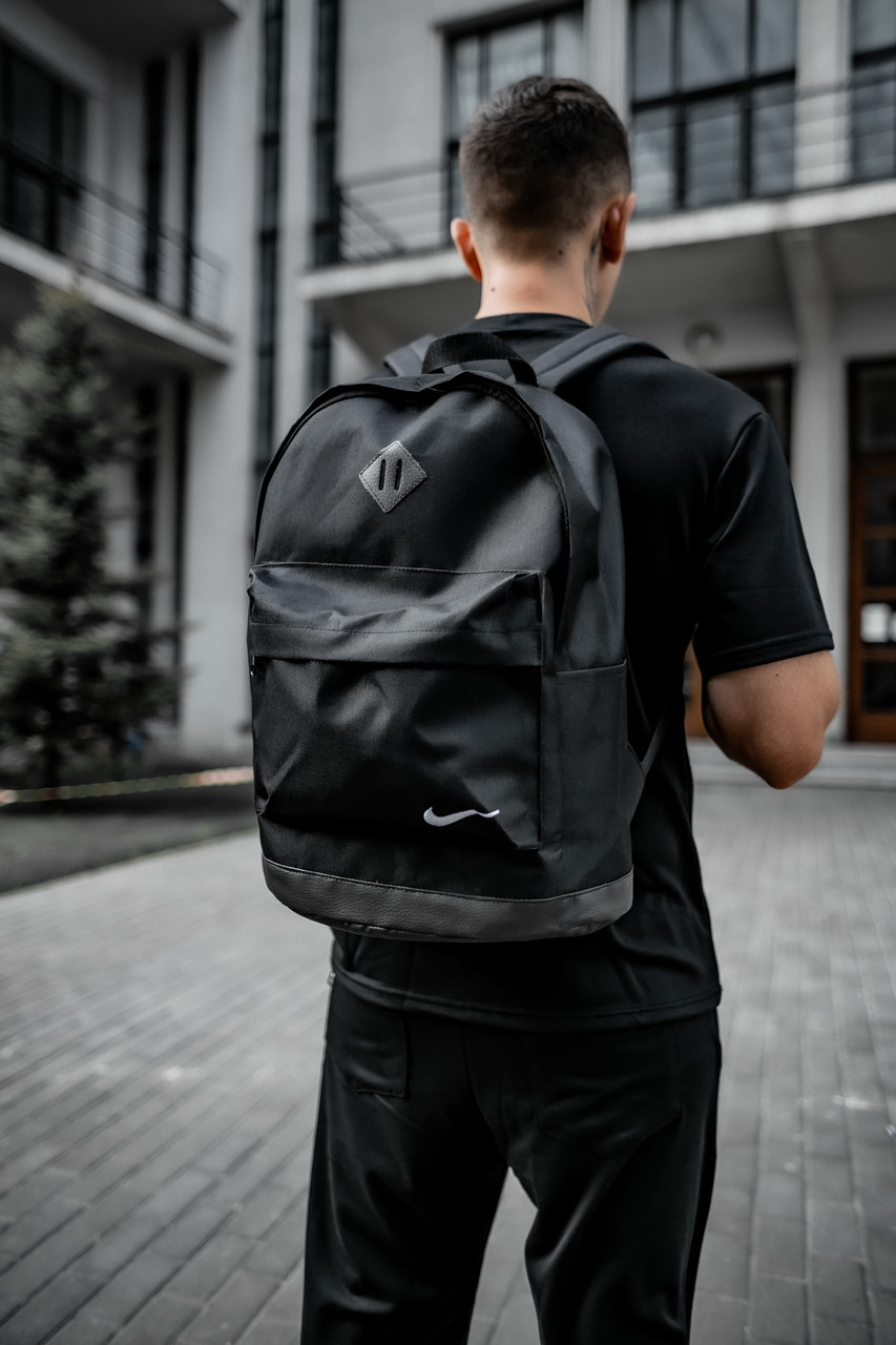 Рюкзак міський спортивний Nike Cl чоловічий жіночий чорний портфель тканинний молодіжний сумка найк