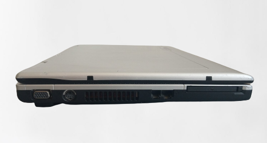 Ноутбук Schneider 8050Q Celeron M370/RAM 2 Gb/Без HDD/Intel Mobile 915 GM/15.4'/black-silver - фото 4 - id-p1637515833