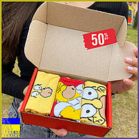 Набір жіночих шкарпеток 36-39 3 пари в коробці з мультяшним принтом Гомер Сімпсон