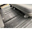 Коврик в салон Hyundai H1 2007- (2-й ряд), фото 5