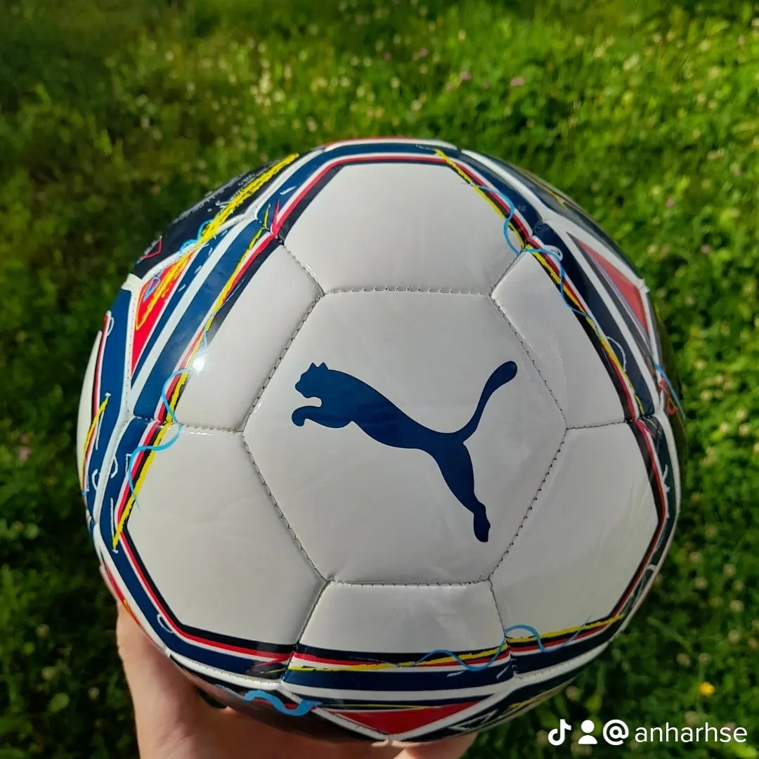 Puma football size clearance 5