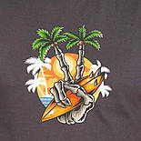 Чоловіча футболка з пляжним принтом у темно-сірому кольорі в розмірі 2 XL, фото 2