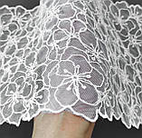 Ажурне мереживо вишивка на сітці: білого кольору сітка, білого кольору нитка, ширина 20 см, фото 5