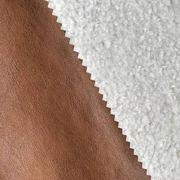 Різання шкірозамінника на утеплювачі