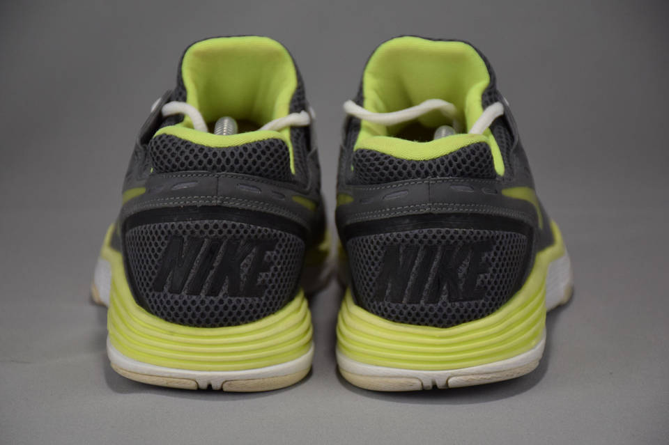 Nike free xilla training shoe deals