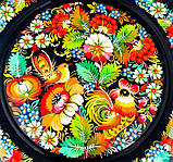 Настінна тарілка декоративна сувенірна кругла Петриківський розпис ПІВНИК і СОЛОВЕЙКО В КВІТАХ діаметр-30см, фото 4