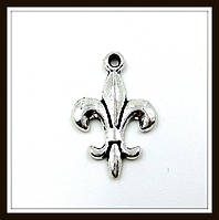 Метал. підвіска "Геральдична лілія" срібло (1,9*1,2 см) 12 шт. в уп.