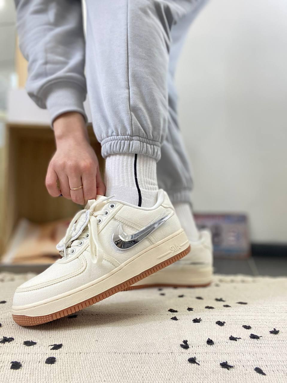 Nike x Travis Scott Air Force Change Swoosh