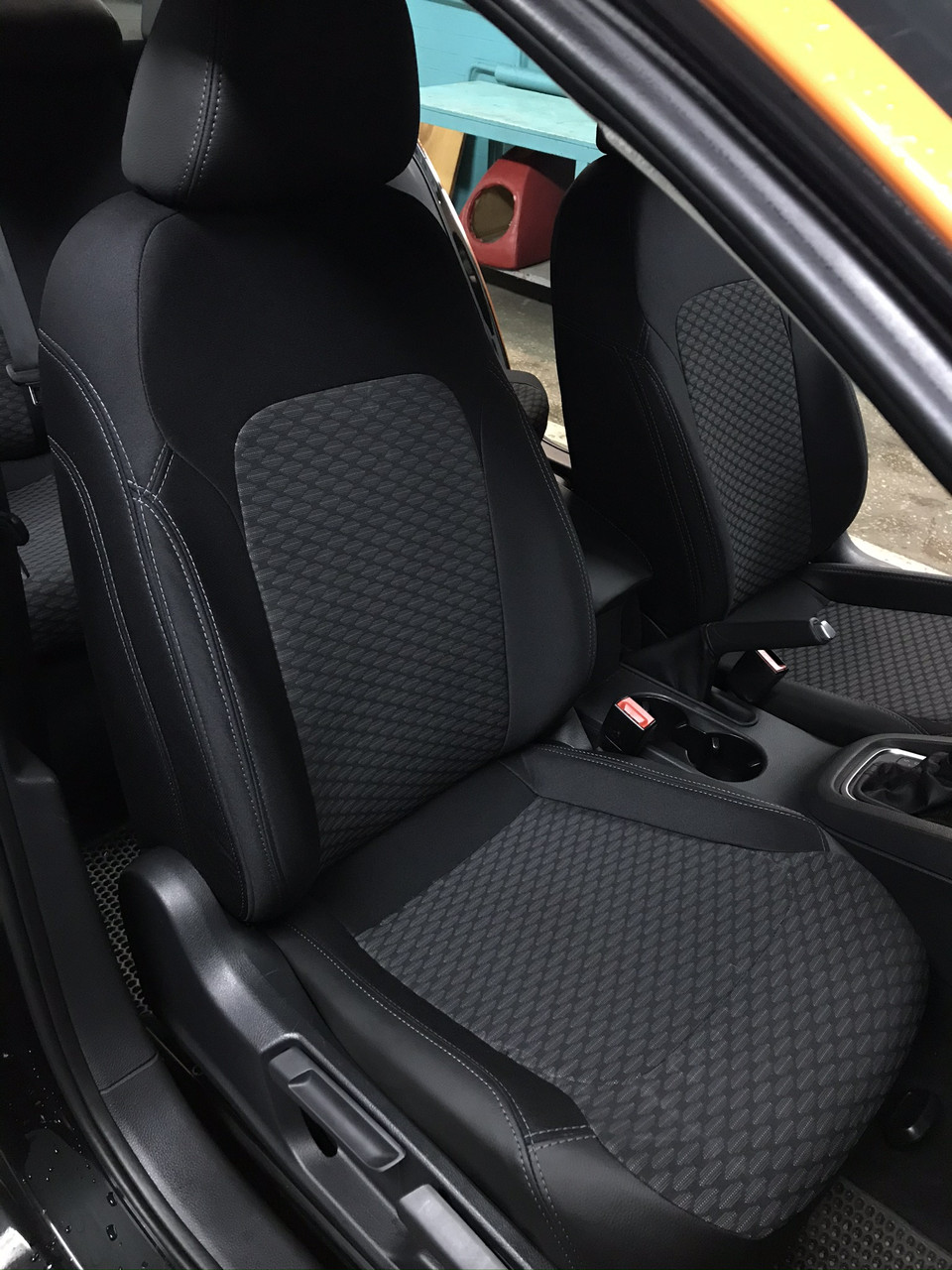 Авточохли модельні для Toyota Aygo I з 2005 по 2014