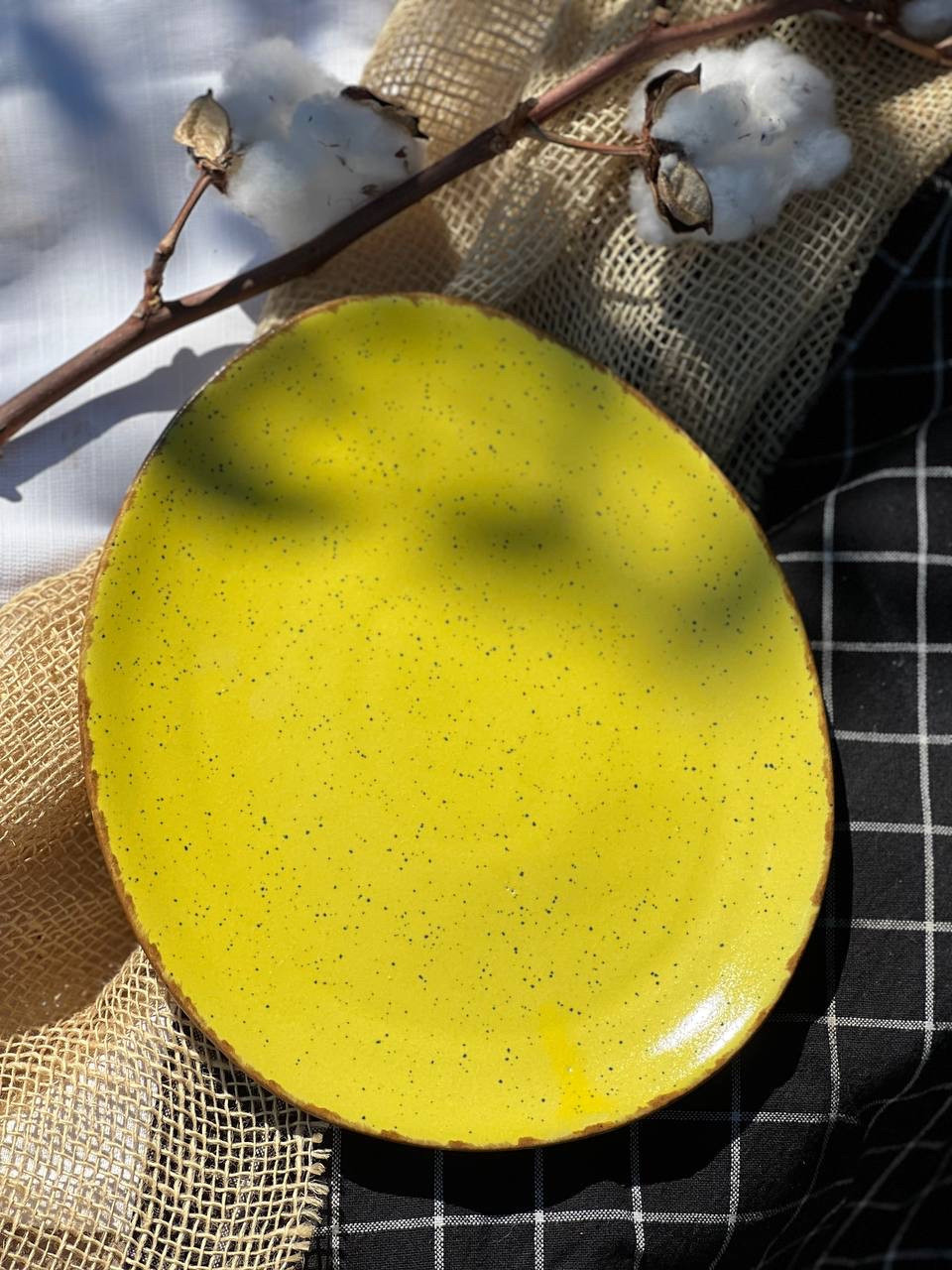 Тарілка «Овальна» 26/22 см, «Freedom yellow»