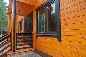 Система обробки дерев'яних вікон та дверей