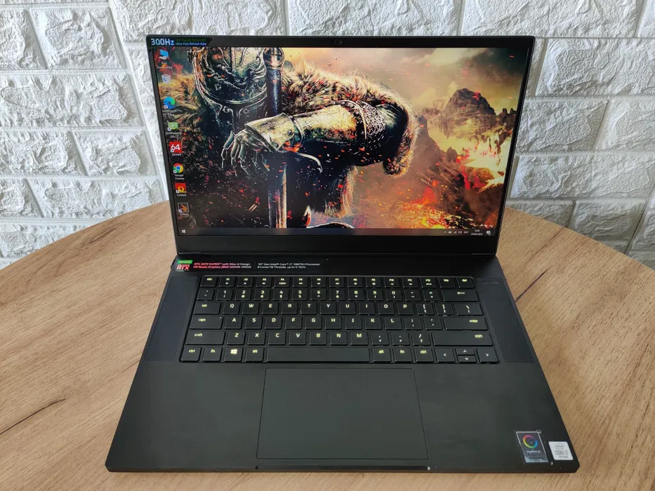 Ноутбук Razer Blade 15/15.6 IPS/300Hz/i7 10875H/16Gb/SSD512Gb/RTX2070Super-8Gb