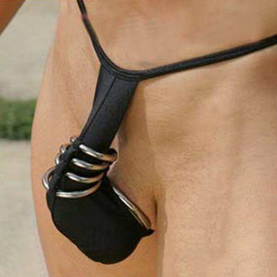 Чоловічі стрінги чорного кольору з металевим обручем на член Talla