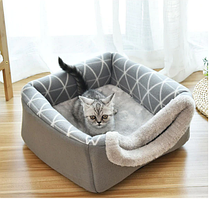 Будиночок лежак для кішок і собак розмір 35x33x30 см