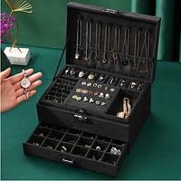 Оксамитова скринька органайзер з замком для ювелірних виробів Black
