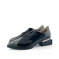 Туфли Aquamarin лаковые на низком каблуке черные