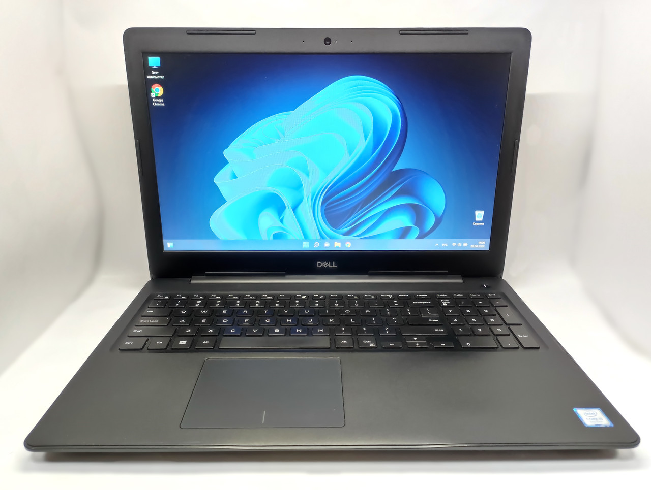 Ноутбук Dell Latitude 3590 15.6" Intel Core i5-8250U 1.6 GHz 8 GB RAM 128 GB SSD Black Б/В