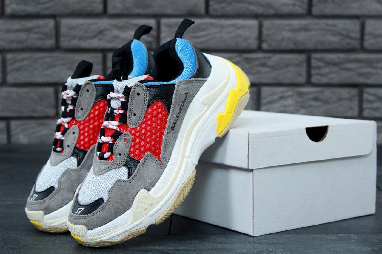 Жіночі Кросівки Balenciaga Triple-S Grey Red 38-40