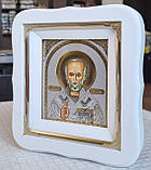 Ікона Святого Миколая Чудотворця у білому фігурному кіоті під склом, розмір кіота 18*16, розмір сюжету 10*12., фото 6