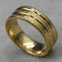 Кольцо золотистое из ювелирной медицинской стали от Stainless Steel марка 316 L ширина 8 мм лазерные насечки