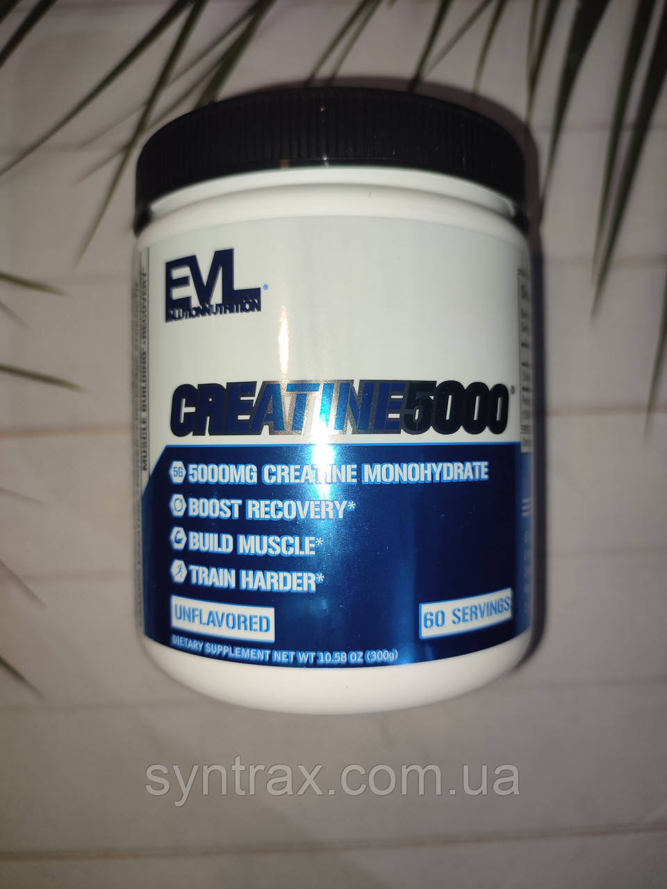 Evlution Nutrition Creatine 300 g, креатин моногідрат біля порошку