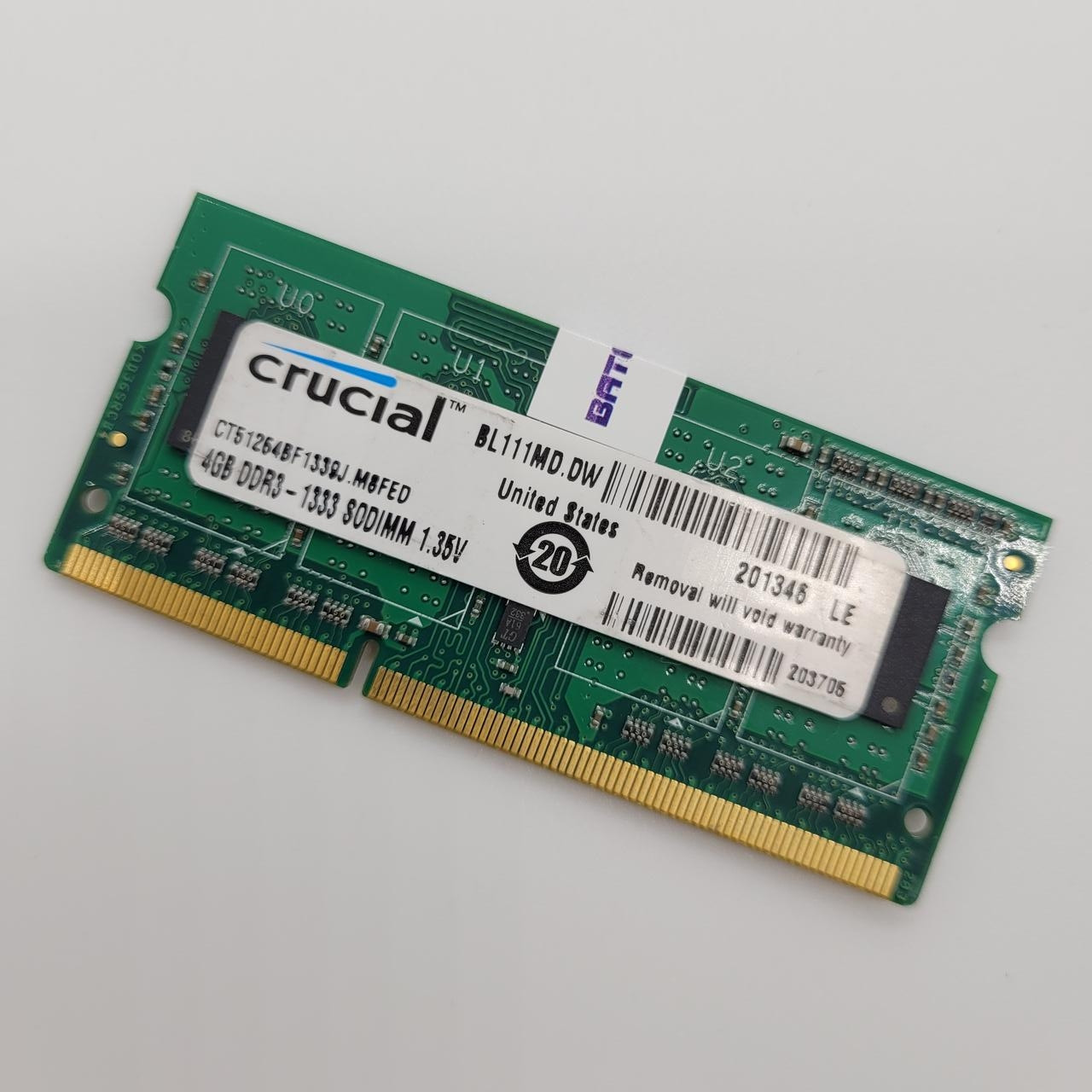 Оперативная память для ноутбука Crucial SODIMM DDR3 4Gb 1333MHz 10600S 2R8 CL9 (CT51264BF1339J.M8FED) Б/У