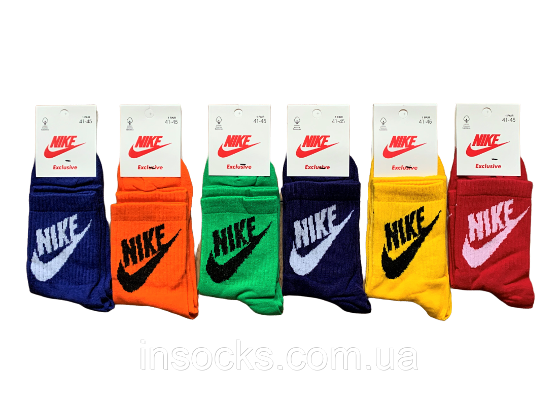 Шкарпетки чоловічі "Nike". Широка гумка, середньої висоти, демісезонні.