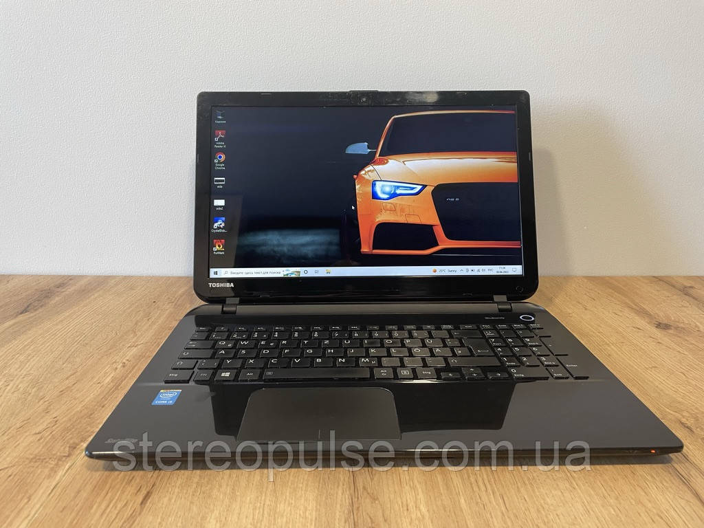 Ноутбук Tohiba Satellite L50-B: intel Core i5-4210U, Radeon R5 M230, 8Gb DDR3L, 750Gb HDD