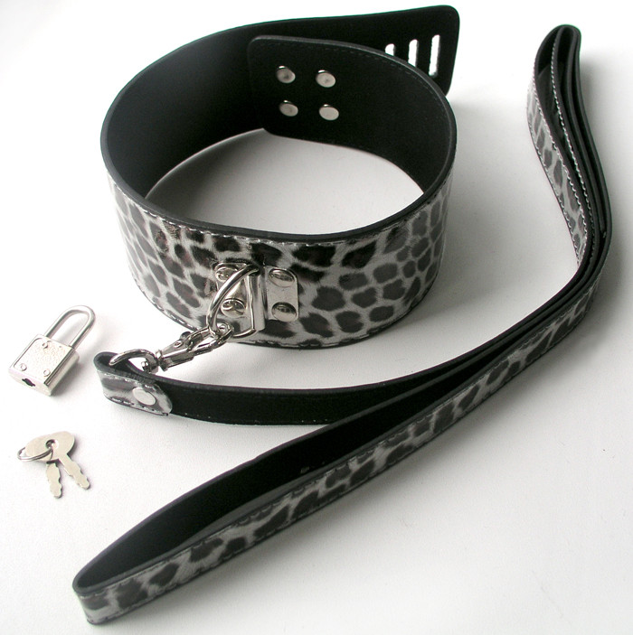 Нашийник із повідцем срібний леопард
