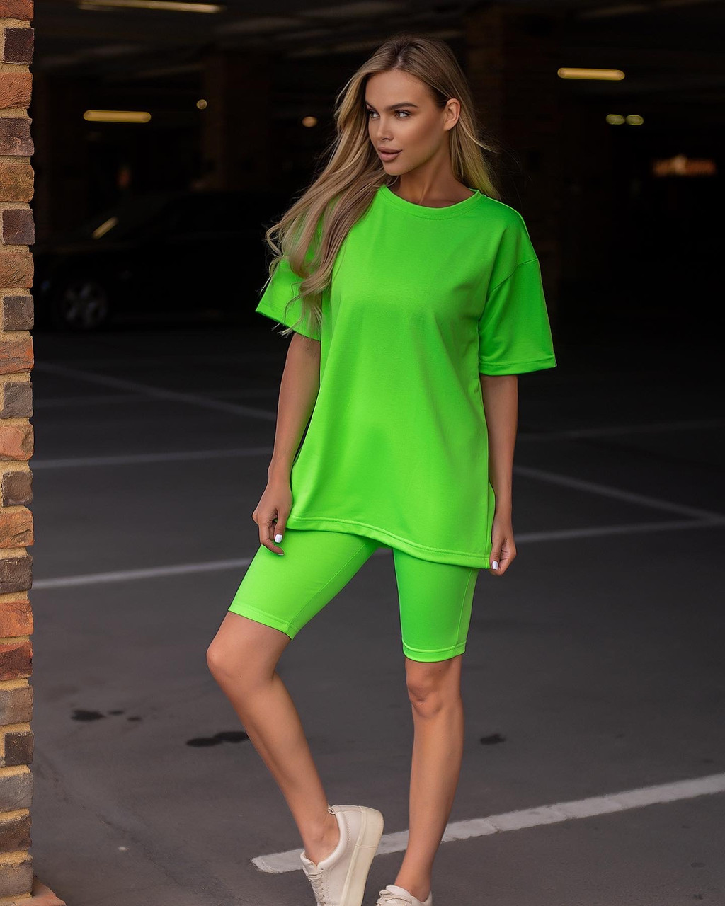 Костюм велосипедки та футболка жіночий оверсайз зелений