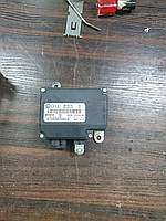 Блок управления аккумулятором Ауди А8 Д3 Audi A8 D3 2003-9 4E0915181