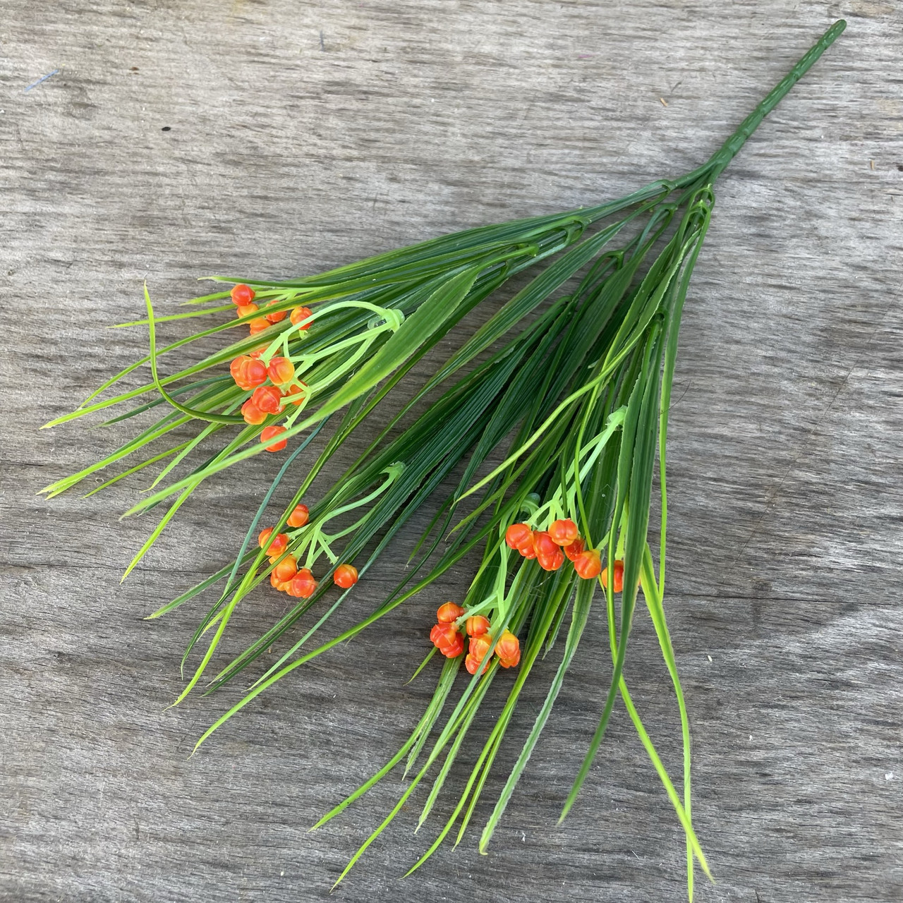 Декоративна трава озону з ягодою 30 см пластик, фото 1